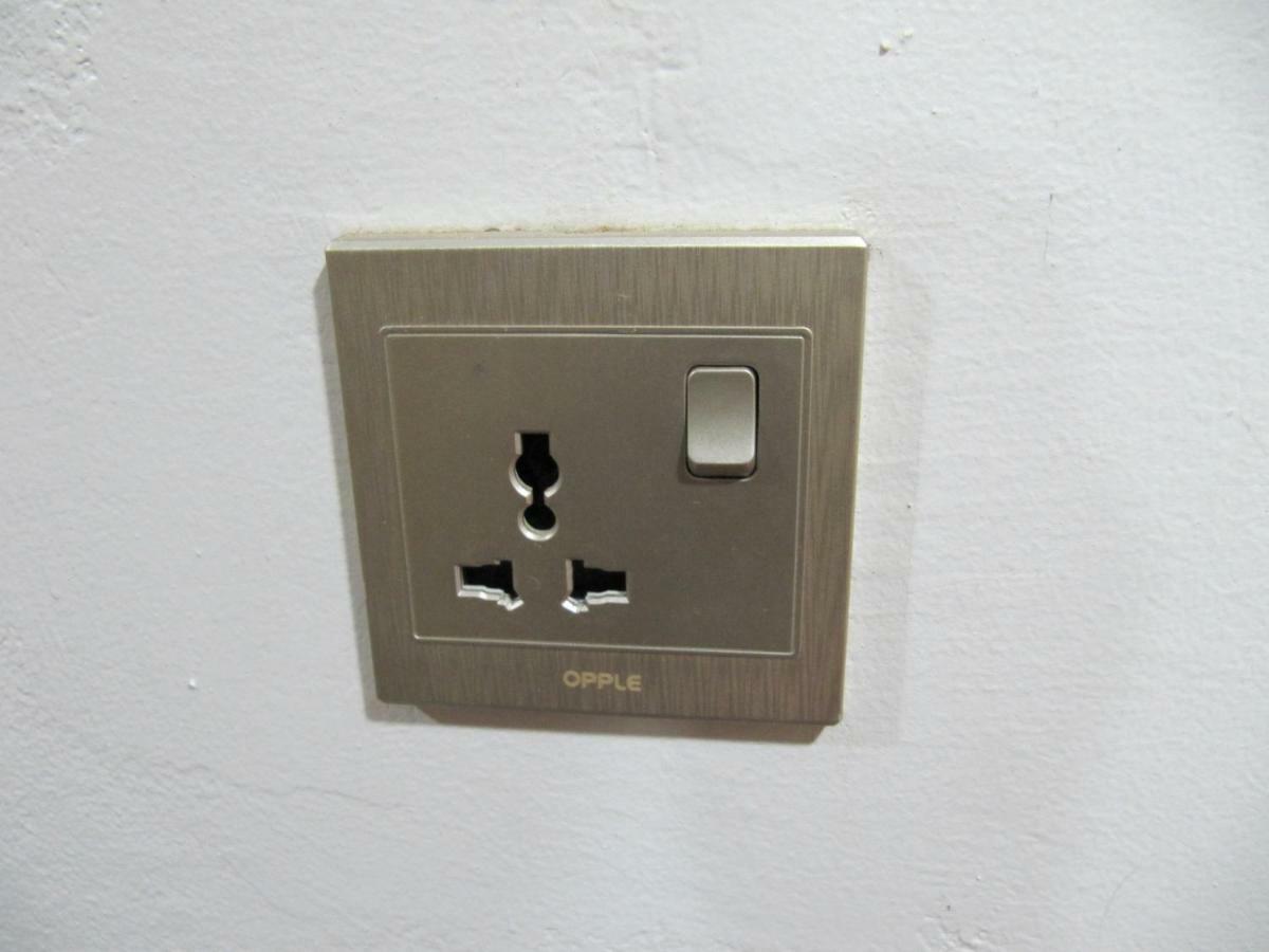 Lux Pillow Hostel Пхаан Экстерьер фото