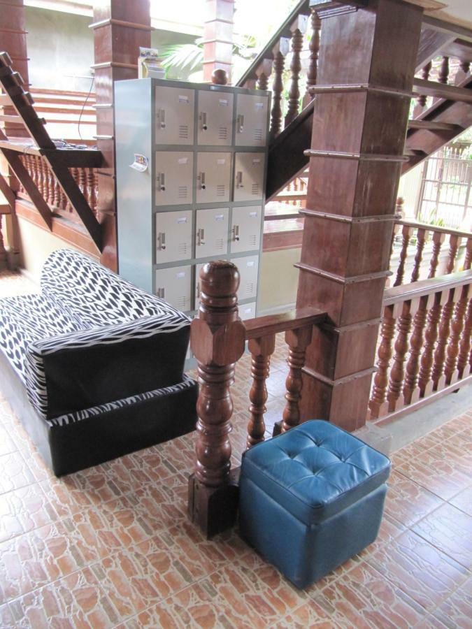 Lux Pillow Hostel Пхаан Экстерьер фото